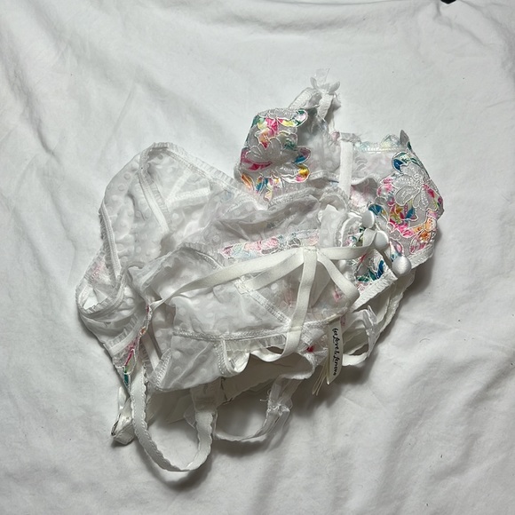 For love and lemons women garter belt set of 2 Nwot - Picture 7 of 7